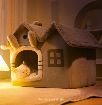 Foldable luxury pet house with detachable mat