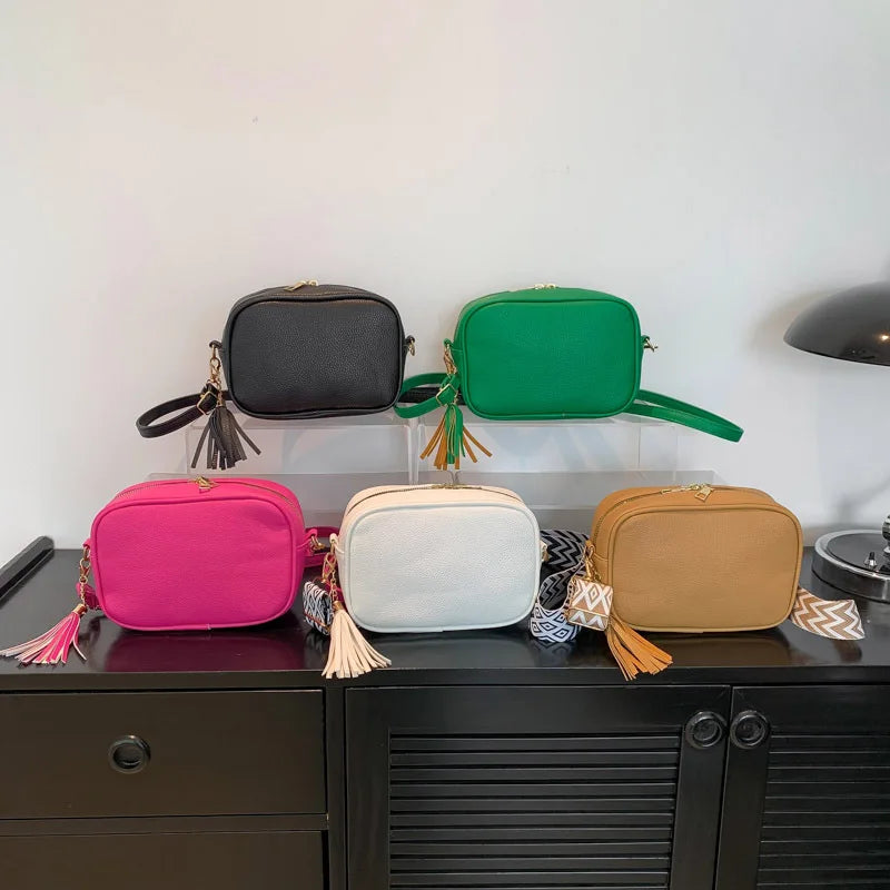 LUNEVIA – BOLSO DE HOMBRO EN PU CON CORREA ANCHA