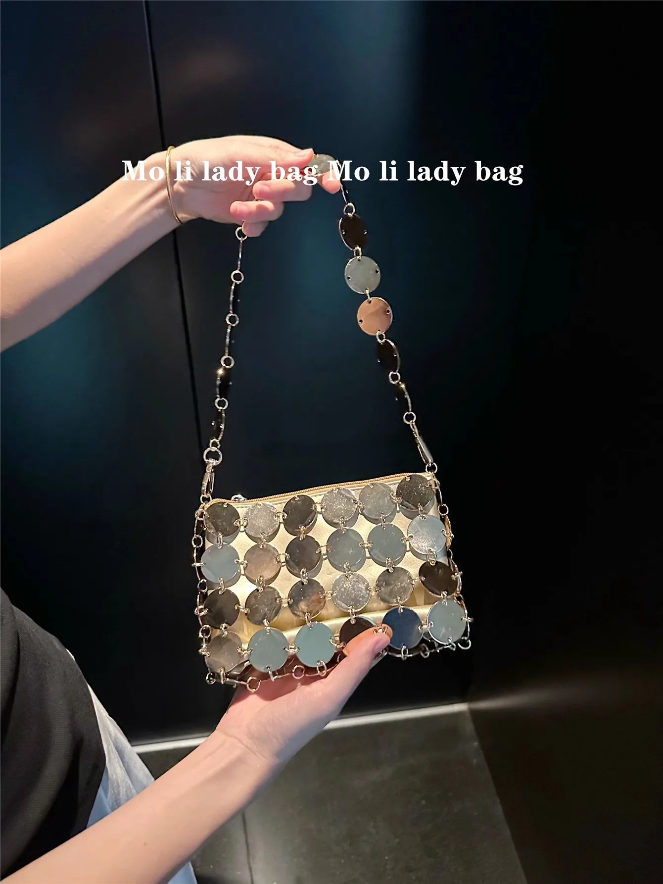 VELORIA – BOLSO TEJIDO METÁLICO CON LENTEJUELAS BRILLANTES